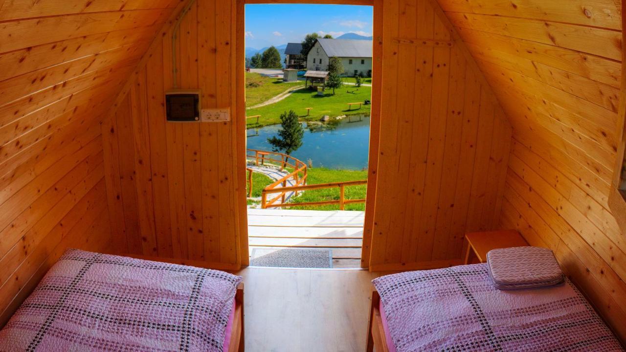 Glamping Vrhovc Ξενοδοχείο Zelezniki Εξωτερικό φωτογραφία
