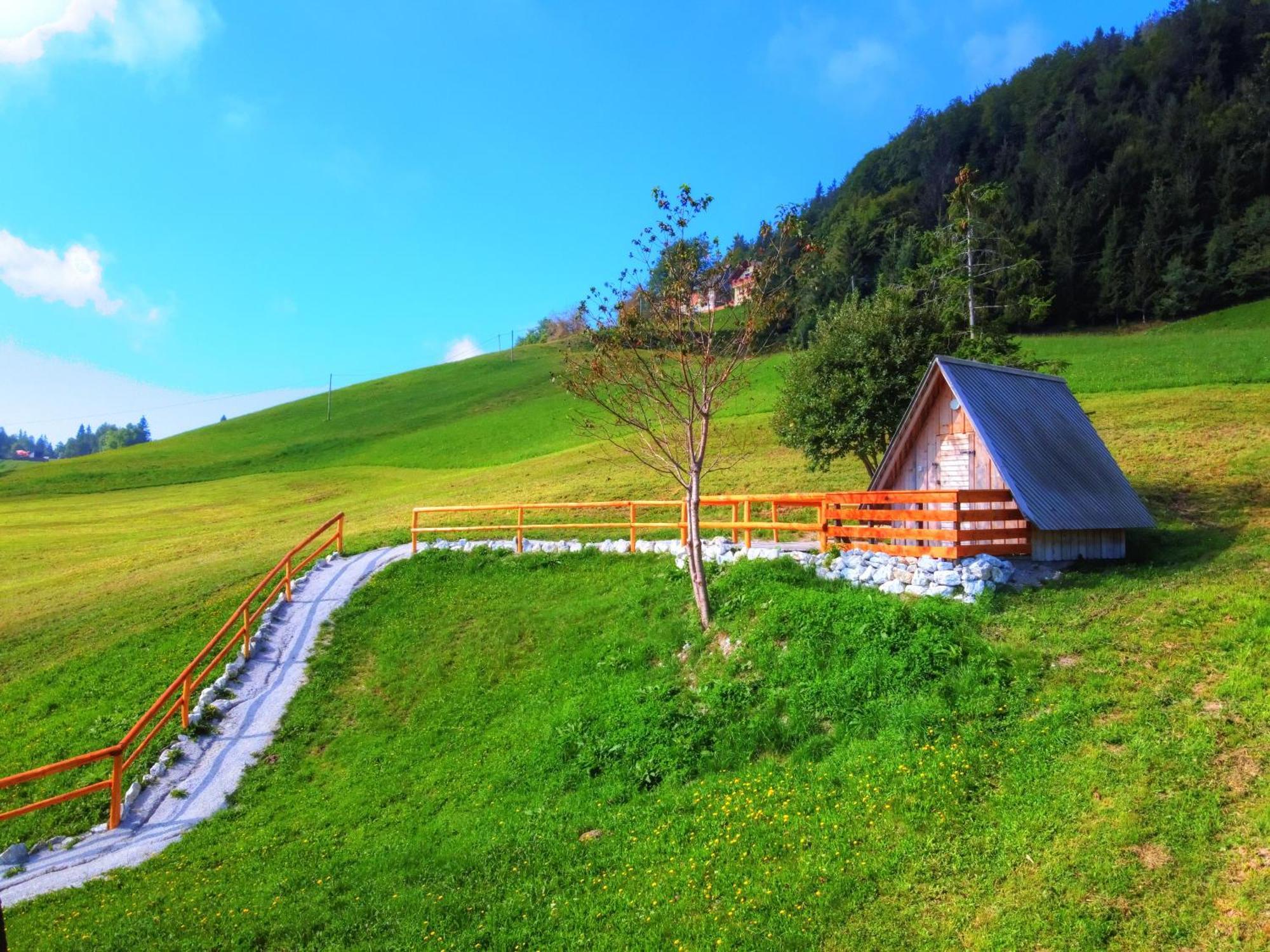 Glamping Vrhovc Ξενοδοχείο Zelezniki Εξωτερικό φωτογραφία